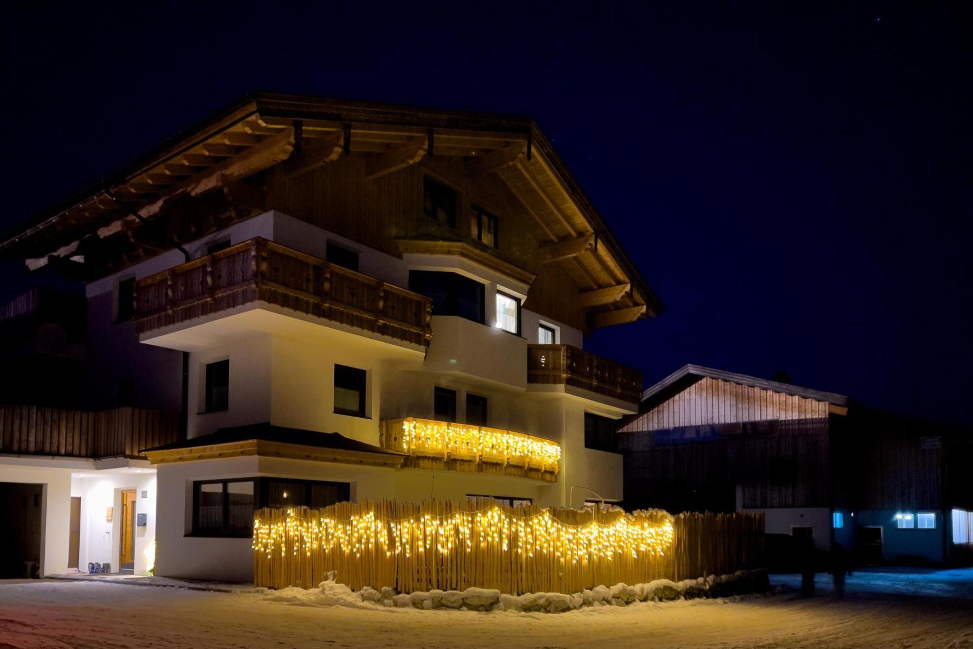 Ferienwohnung Am Bauernhof, Korbingerhof Rinn Exterior foto